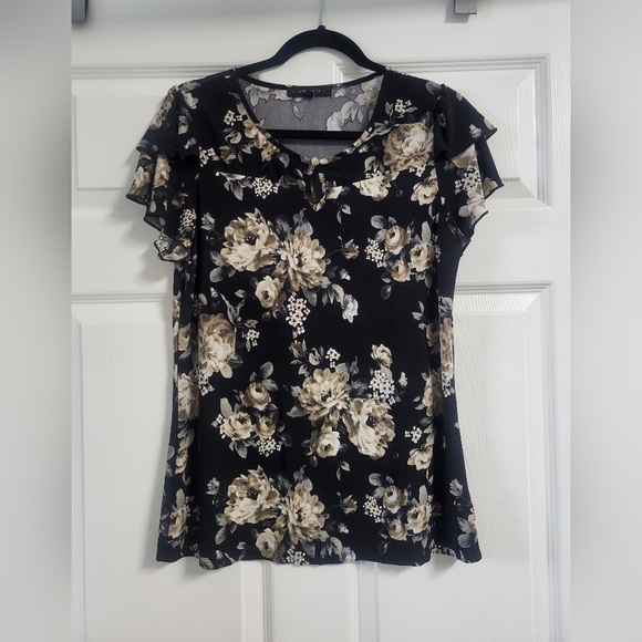 Atlier 29 Floral Black Women's Top Size M - Picture 1 of 8